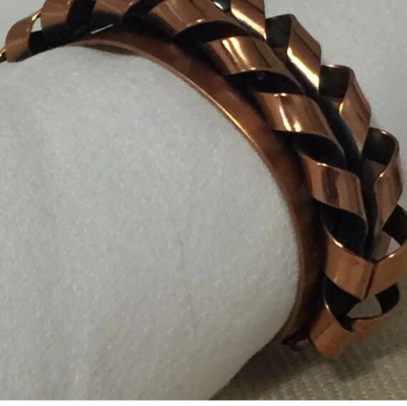 Renoir Ribbon‎ curl copper bracelet - Picture 8 of 8